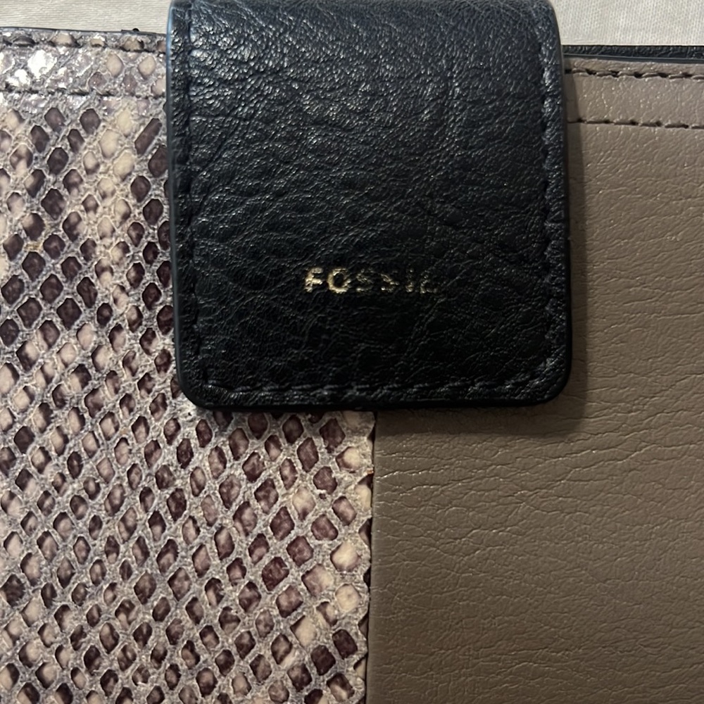 Snake Print Fossil Wallet - image 3